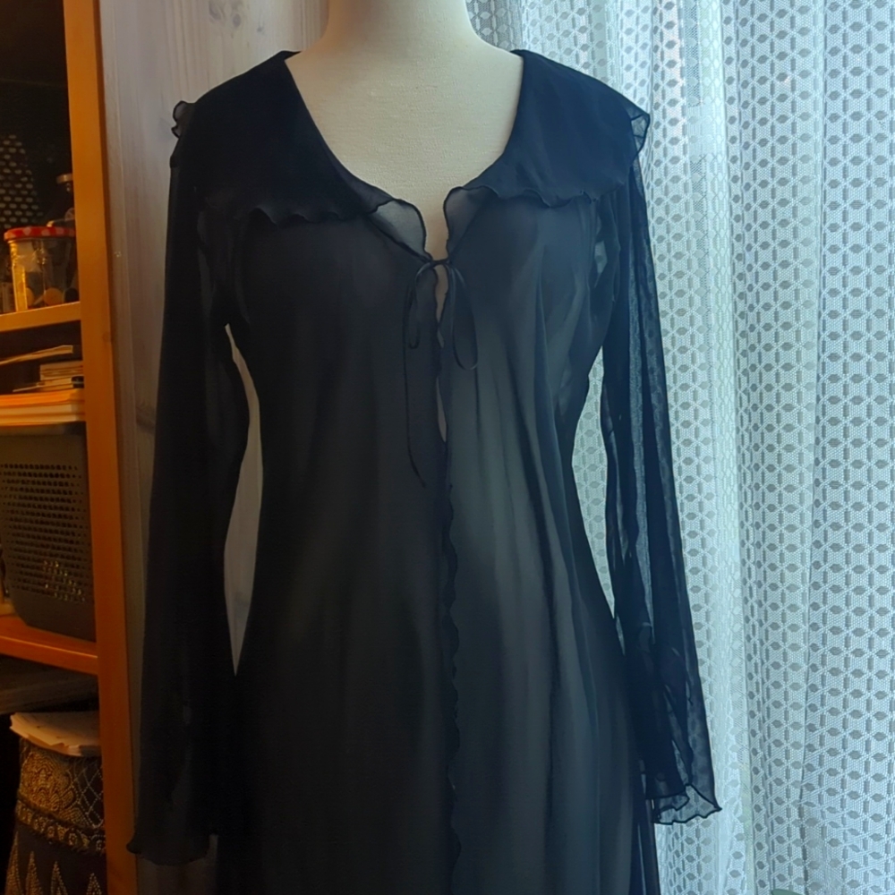 Brazilian Black Robe Vintage (90s) Size M